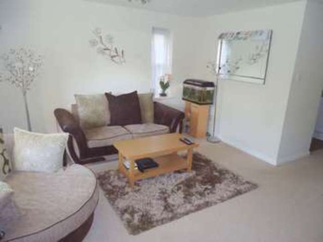  Image of 2 Bedroom Property for sale at Leaford Crescent  Watford, WD24 5JF