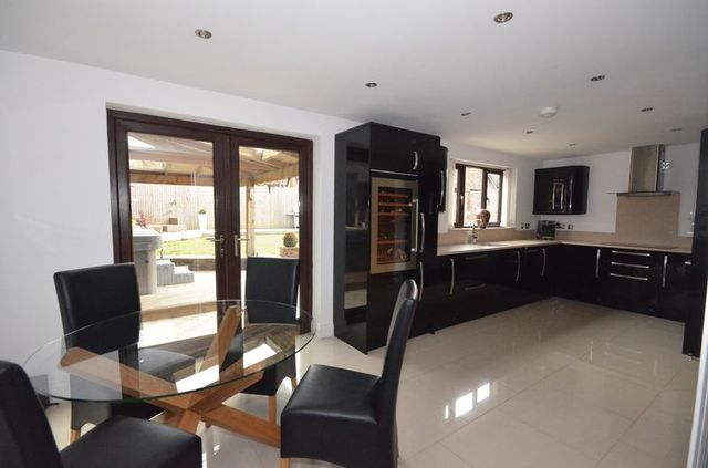  Image of 4 Bedroom Detached for sale at Level Road Hawarden Deeside, CH5 3GB