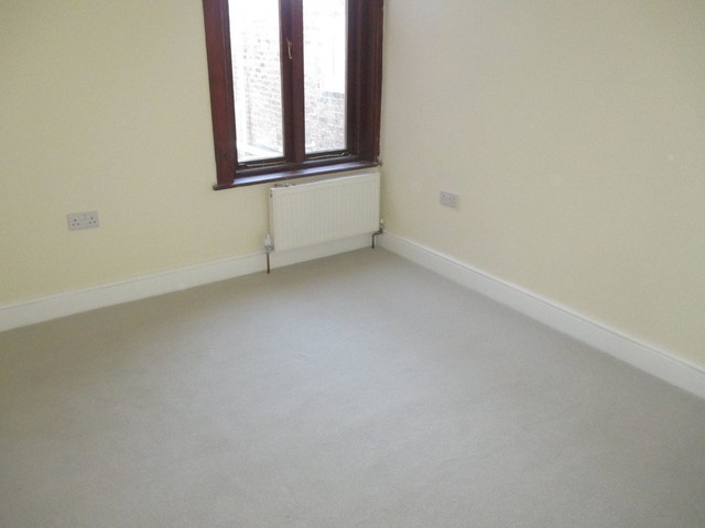  Image of 3 Bedroom Terraced for sale at Lower Derby Road Stamshaw Portsmouth, PO2 8EY