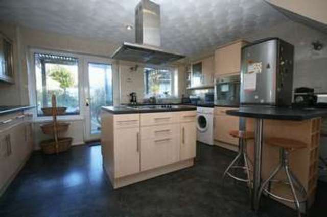  Image of 3 Bedroom Semi-Detached to rent at Picketston Close  St Athan, CF62 4DN