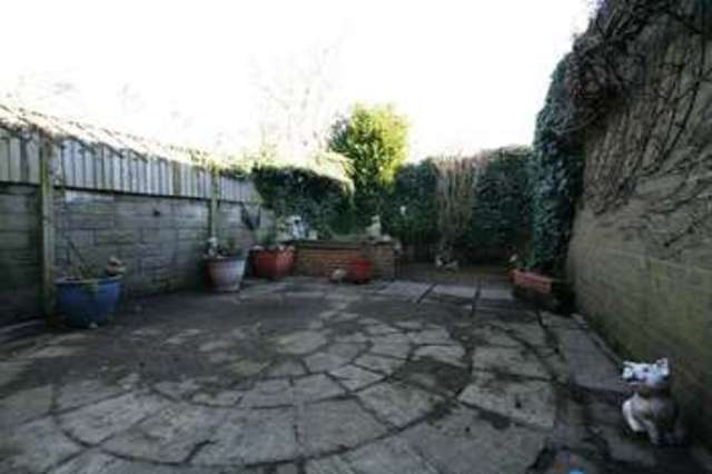  Image of 3 Bedroom Semi-Detached to rent at Picketston Close  St Athan, CF62 4DN