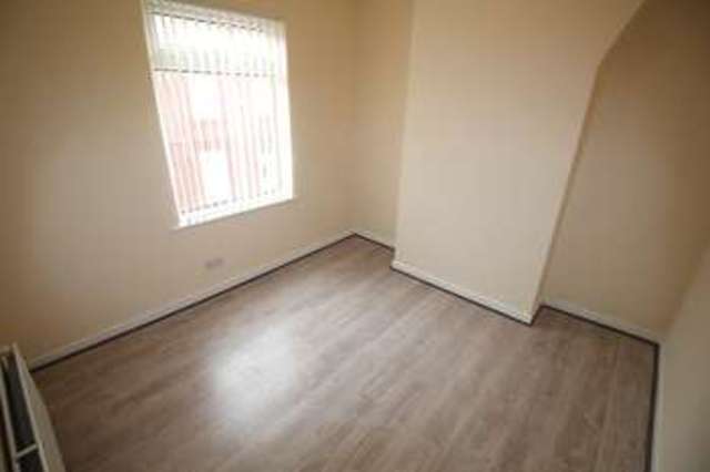  Image of 2 Bedroom Terraced to rent at Riddock Road Litherland Liverpool, L21 8HT