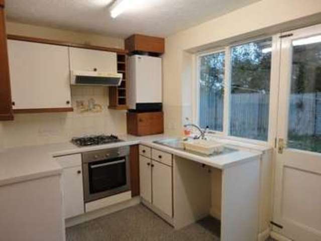  Image of 2 Bedroom Semi-Detached to rent at Skelcher Road Shirley Solihull, B90 2EZ