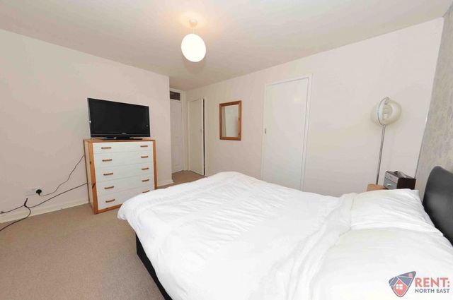  Image of 1 Bedroom Detached to rent at Southend Parade Array Hebburn, NE31 2AR