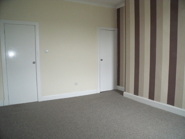  Image of 2 Bedroom Flat to rent at Falkirk Town Falkirk Falkirk, FK2 7AW