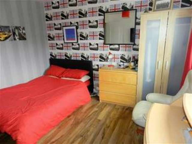  Image of 4 Bedroom Detached for sale at Essington, WV11 2TB