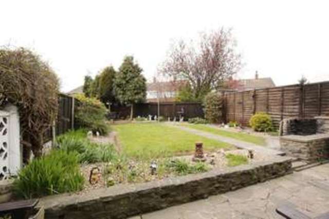  Image of 3 Bedroom Semi-Detached for sale at Sycamore Drive  Moira, DE12 6HL