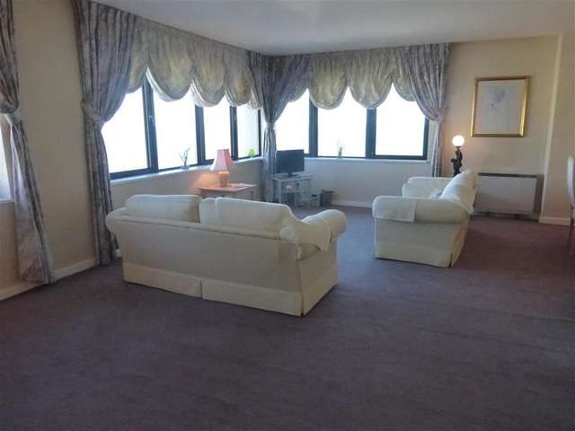  Image of 2 Bedroom Flat for sale at Folkestone Kent Folkestone, CT20 2DR
