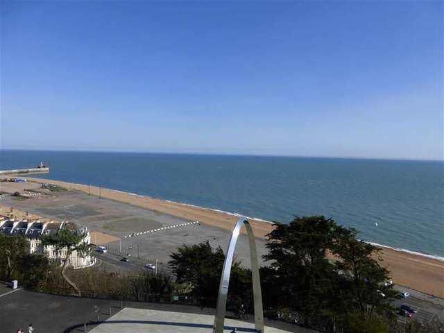  Image of 2 Bedroom Flat for sale at Folkestone Kent Folkestone, CT20 2DR