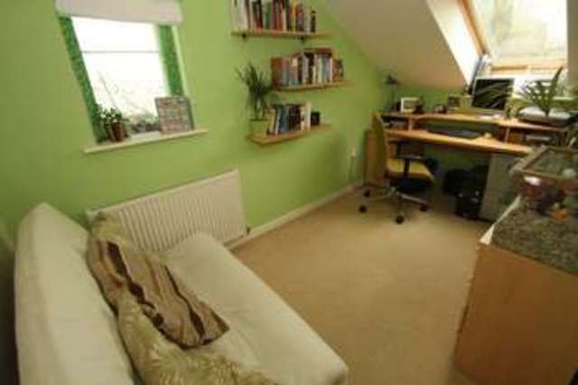  Image of 3 Bedroom Semi-Detached to rent at Wycliffe Road  Bournemouth, BH9 1JP
