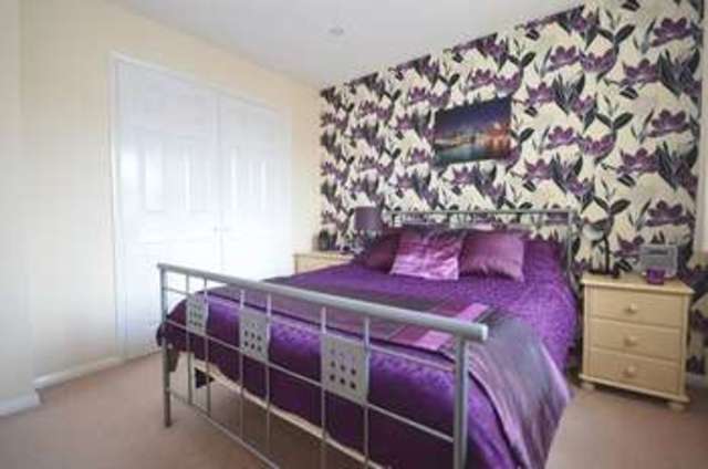  Image of 3 Bedroom Detached for sale at Runnymede Road  Yeovil, BA21 5RY