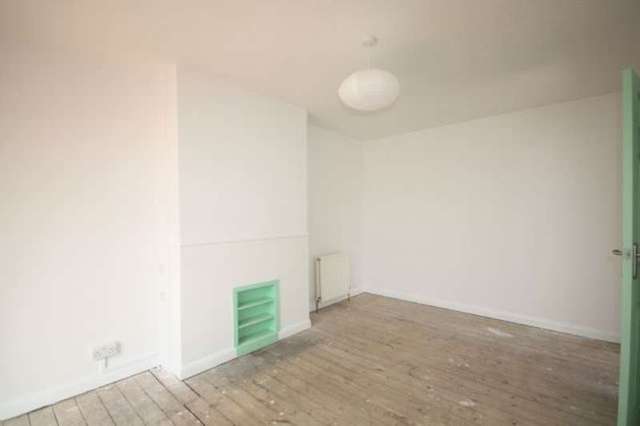  Image of 2 Bedroom Detached for sale at Morris Avenue  Rushden, NN10 9PB