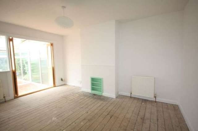  Image of 2 Bedroom Detached for sale at Morris Avenue  Rushden, NN10 9PB