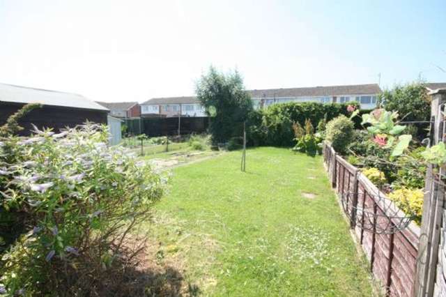  Image of 2 Bedroom Detached for sale at Morris Avenue  Rushden, NN10 9PB