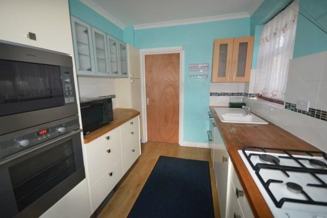  Image of 1 Bedroom Flat Share to rent at Acton  london, W3 7JJ