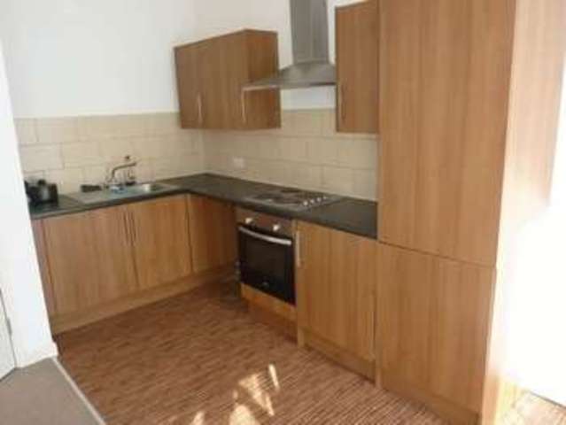  Image of 1 Bedroom Flat to rent at Chase Road  Southend-On-Sea, SS1 2RE
