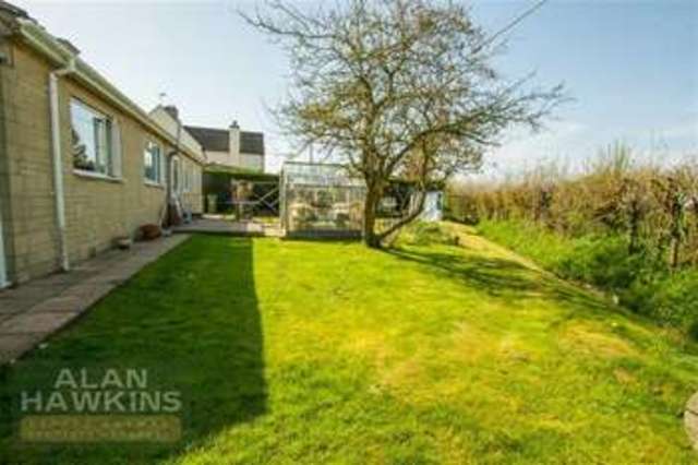  Image of 3 Bedroom Detached for sale at Olivemead Lane Chippenham Chippenham, SN15 4JF