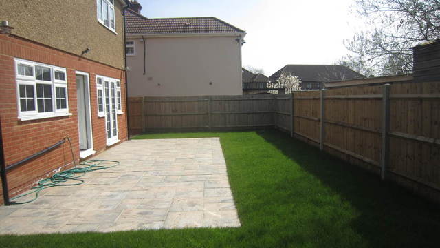  Image of 4 Bedroom Detached for sale at Middlesex  Hayes, UB4 0HN