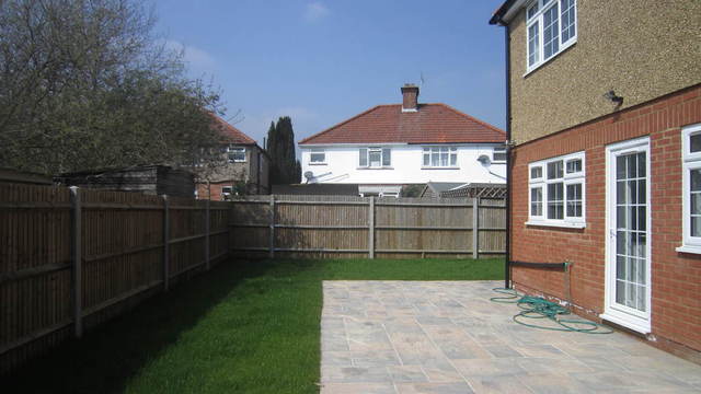  Image of 4 Bedroom Detached for sale at Middlesex  Hayes, UB4 0HN