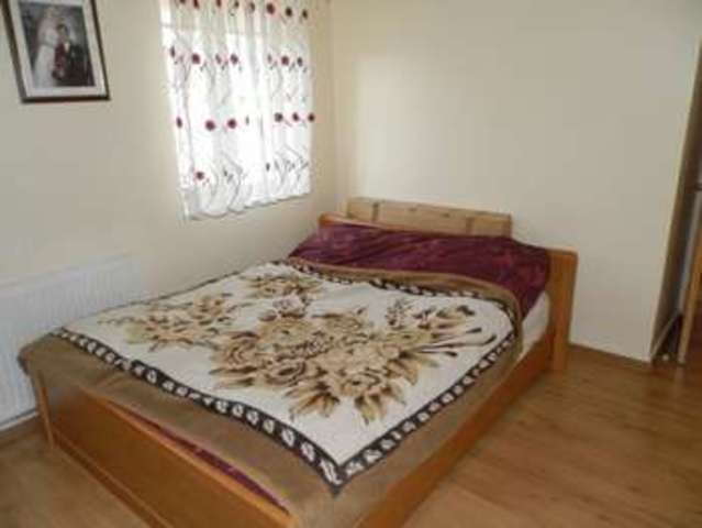  Image of 3 Bedroom Terraced for sale at Maybridge Square Goring-By-Sea Worthing, BN12 6HL