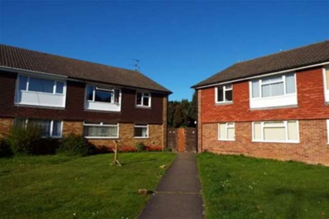  Image of 2 Bedroom Flat to rent at Nottingham, NG11 7FY
