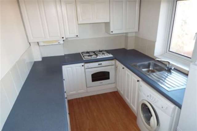  Image of 2 Bedroom Flat to rent at Nottingham, NG11 7FY