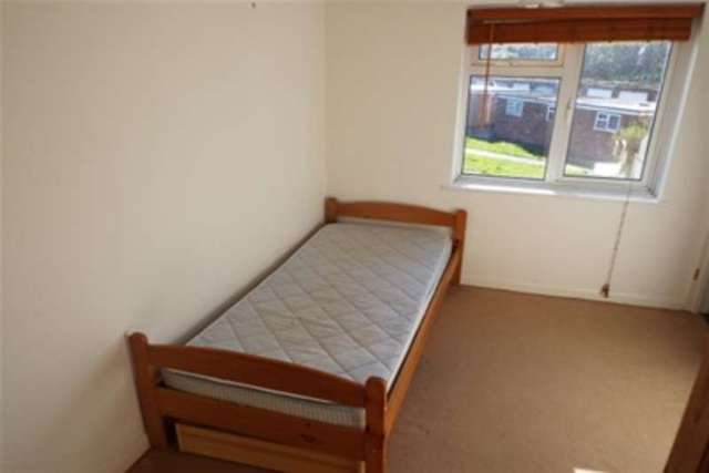  Image of 2 Bedroom Flat to rent at Nottingham, NG11 7FY