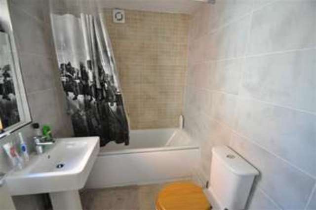  Image of 2 Bedroom Property for sale at Park Street Worcester Worcester, WR5 1AD