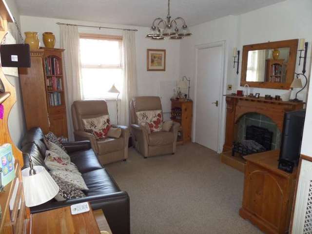  Image of 3 Bedroom Terraced for sale at Newport Pagnell, MK16 9AL