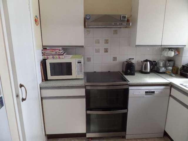  Image of 3 Bedroom Terraced for sale at Newport Pagnell, MK16 9AL