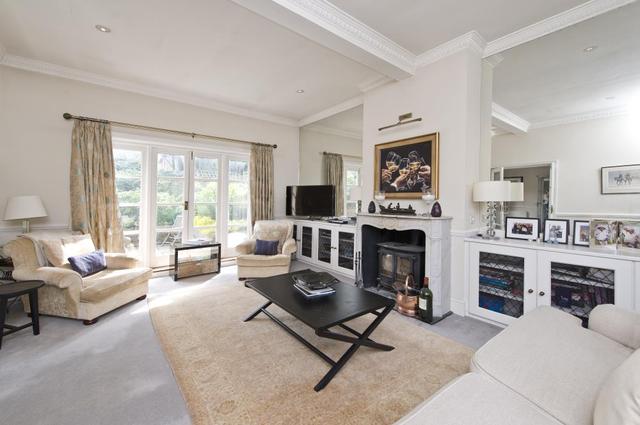  Image of 2 Bedroom Detached for sale at Queens Ride  London, SW13 0HX