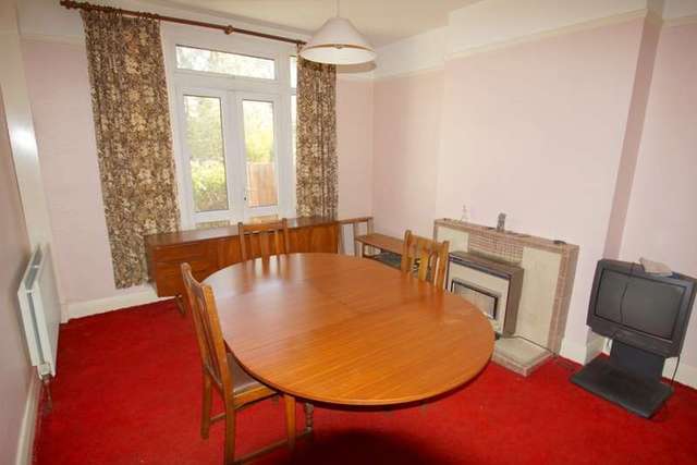  Image of 3 Bedroom Terraced for sale at Beckenham, BR3 3DB