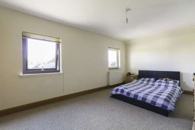  Image of 4 Bedroom Semi-Detached for sale at Rosewell Road  Kirriemuir, DD8 5PX