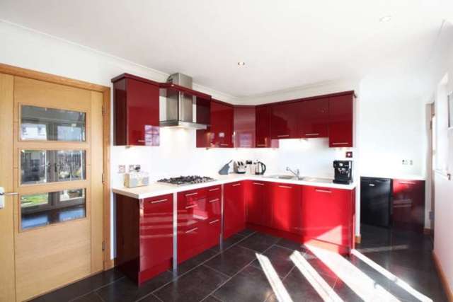  Image of 4 Bedroom Detached for sale at Catherines Wynd  Dunfermline, KY12 8EU