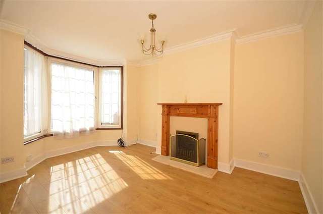  Image of 3 Bedroom End of Terrace for sale at Maidstone Kent Maidstone, ME14 5AJ
