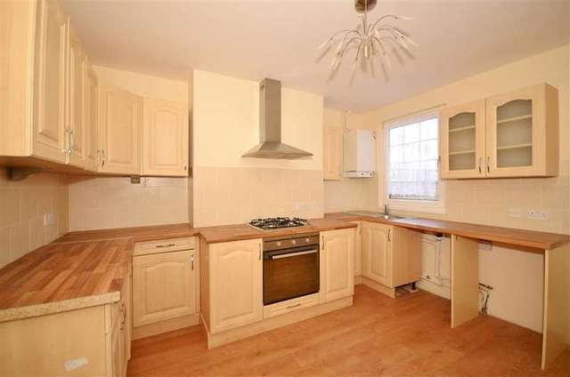  Image of 3 Bedroom End of Terrace for sale at Maidstone Kent Maidstone, ME14 5AJ
