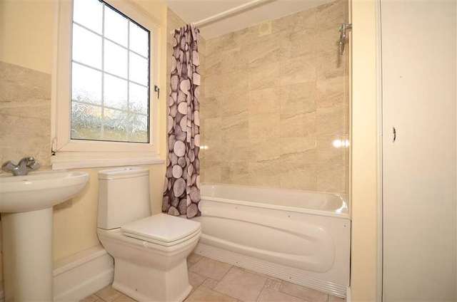  Image of 3 Bedroom End of Terrace for sale at Maidstone Kent Maidstone, ME14 5AJ