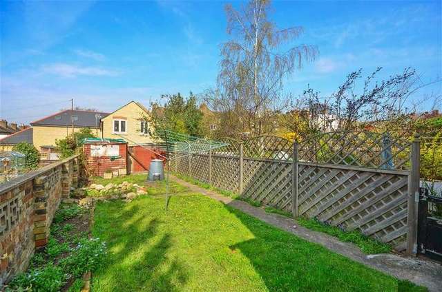  Image of 3 Bedroom End of Terrace for sale at Maidstone Kent Maidstone, ME14 5AJ