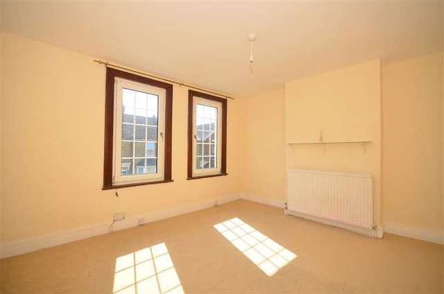  Image of 3 Bedroom End of Terrace for sale at Maidstone Kent Maidstone, ME14 5AJ