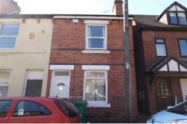  Image of 3 Bedroom Detached to rent at Nottingham, NG7 2PG