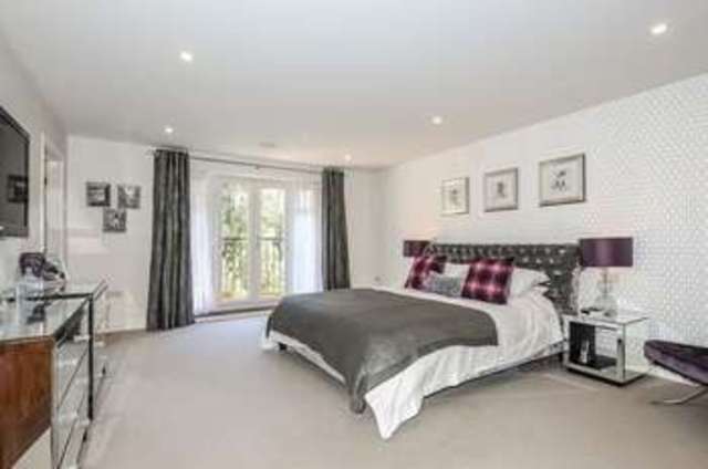  Image of 5 Bedroom Detached for sale at Egerton Close  Bushey, WD23 1FQ