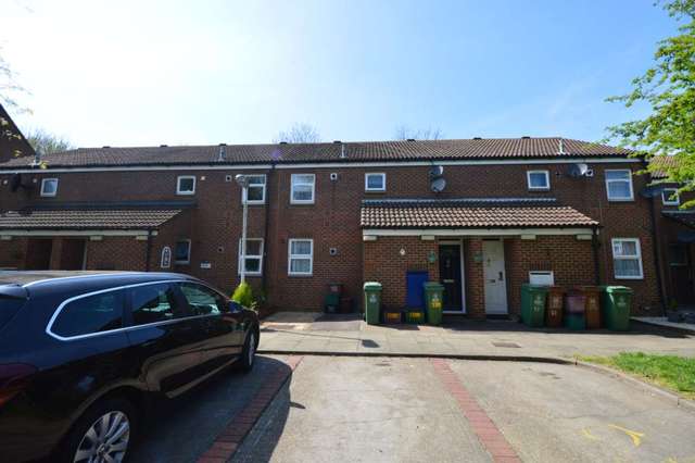  Image of 1 Bedroom Terraced for sale at Fieldfare Road Thamesmead London, SE28 8HS