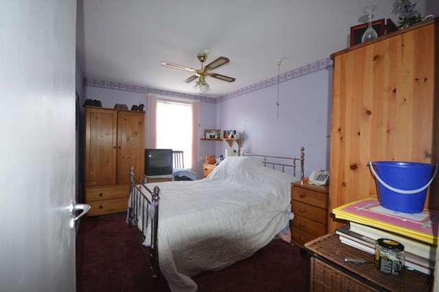  Image of 1 Bedroom Terraced for sale at Fieldfare Road Thamesmead London, SE28 8HS