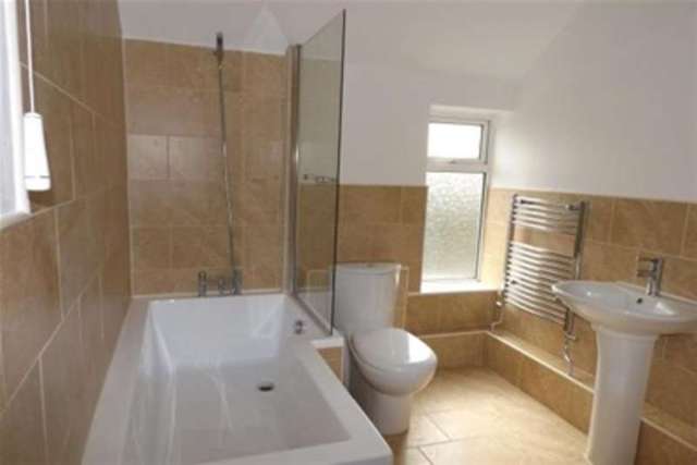  Image of 2 Bedroom Terraced to rent at Mansfield, NG20 9HF