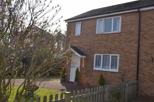  Image of 3 Bedroom Semi-Detached for sale at Gleneagles Crescent  New Holland, DN19 7TL
