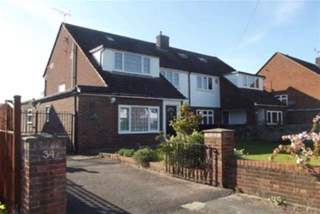  Image of 5 Bedroom Detached to rent at Waltham Cross, EN7 5JR