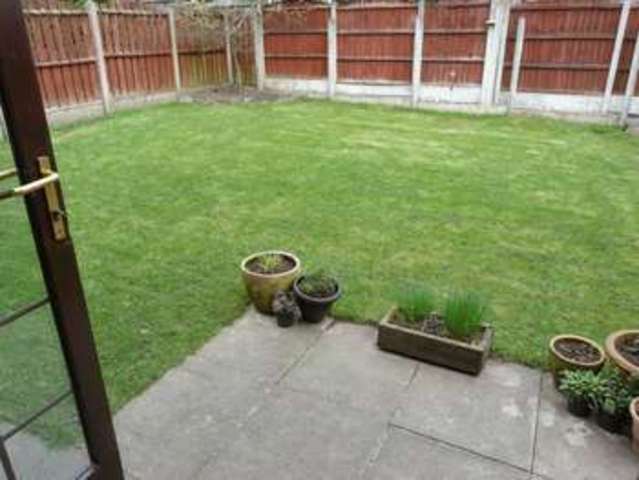  Image of 4 Bedroom Detached for sale at Hutchins Lane  Oldham, OL4 2RF