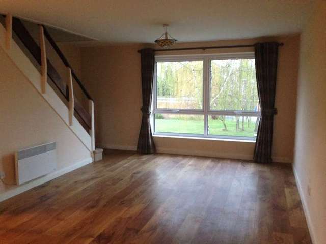  Image of 2 Bedroom Flat to rent at Reading, RG30 2DU