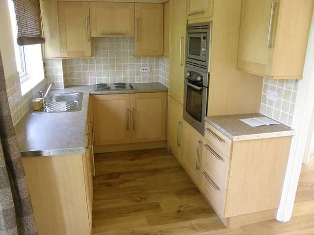  Image of 2 Bedroom Flat to rent at Reading, RG30 2DU