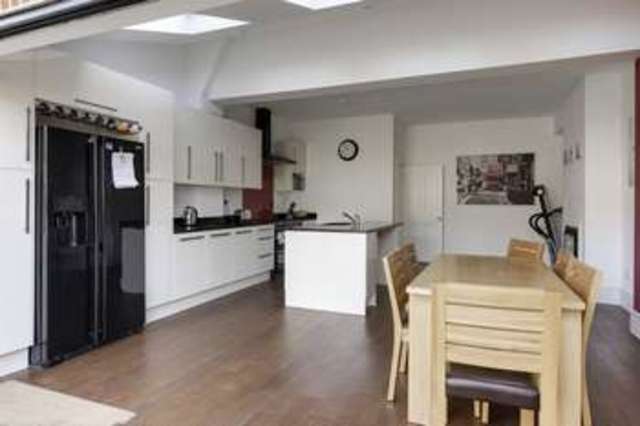  Image of 4 Bedroom Terraced for sale at Ladbroke Road  Enfield, EN1 1HX